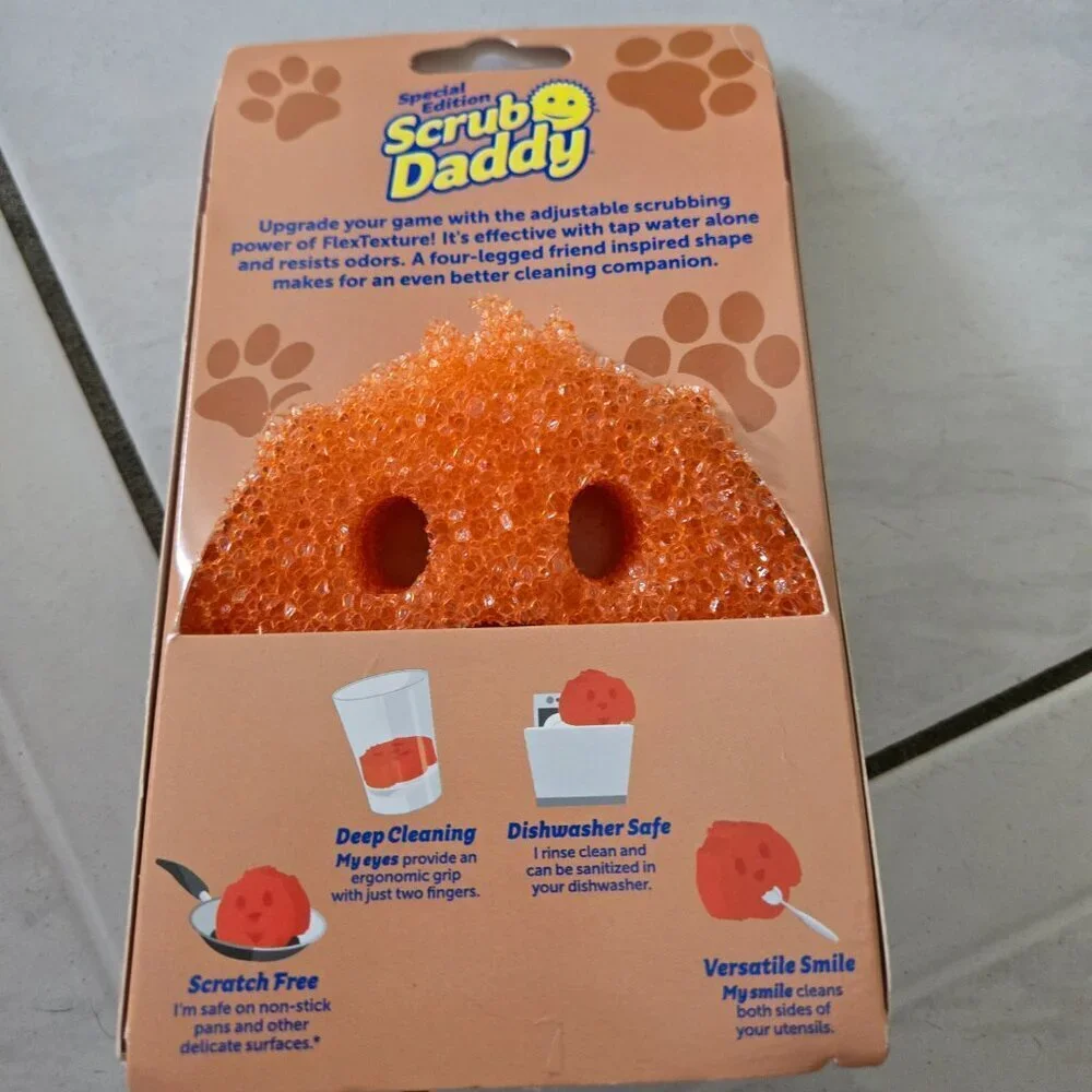New Scrub Dadddy Dog Shaped Sponge